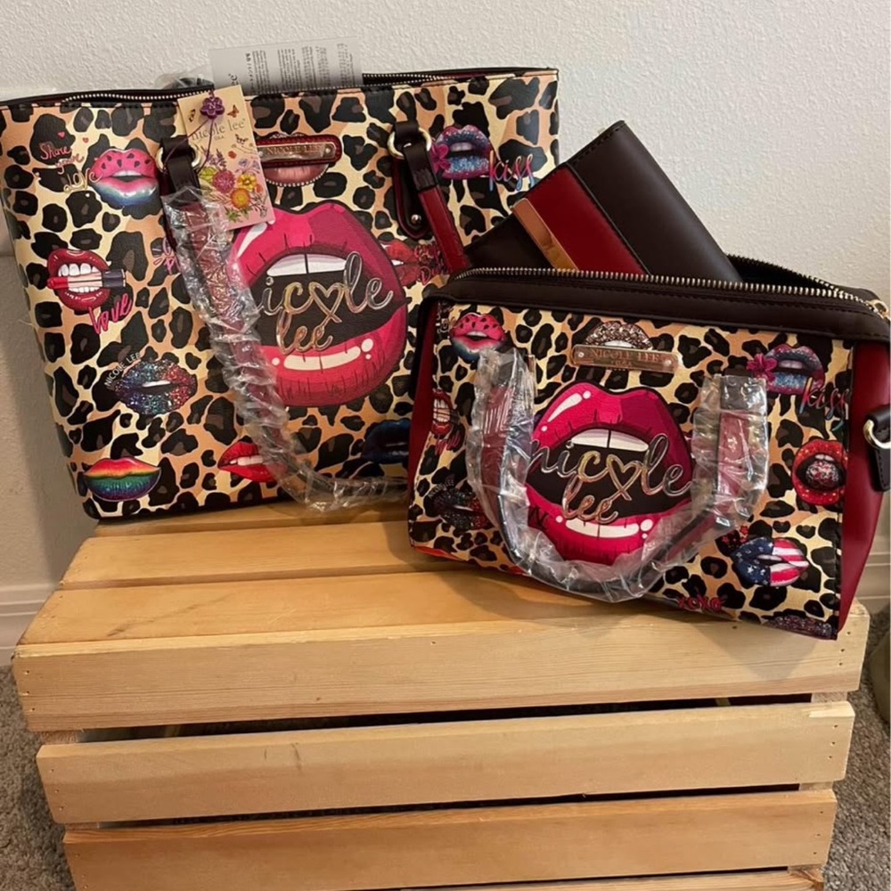 Brand New HangBags Nicole Lee